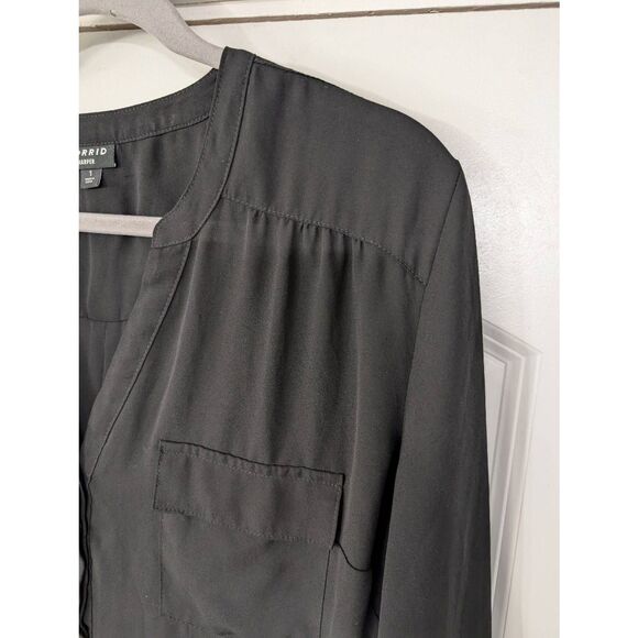 Torrid‎ Harper Blouse women's 1 black popover v-neck workwear career minimalist - Picture 2 of 7